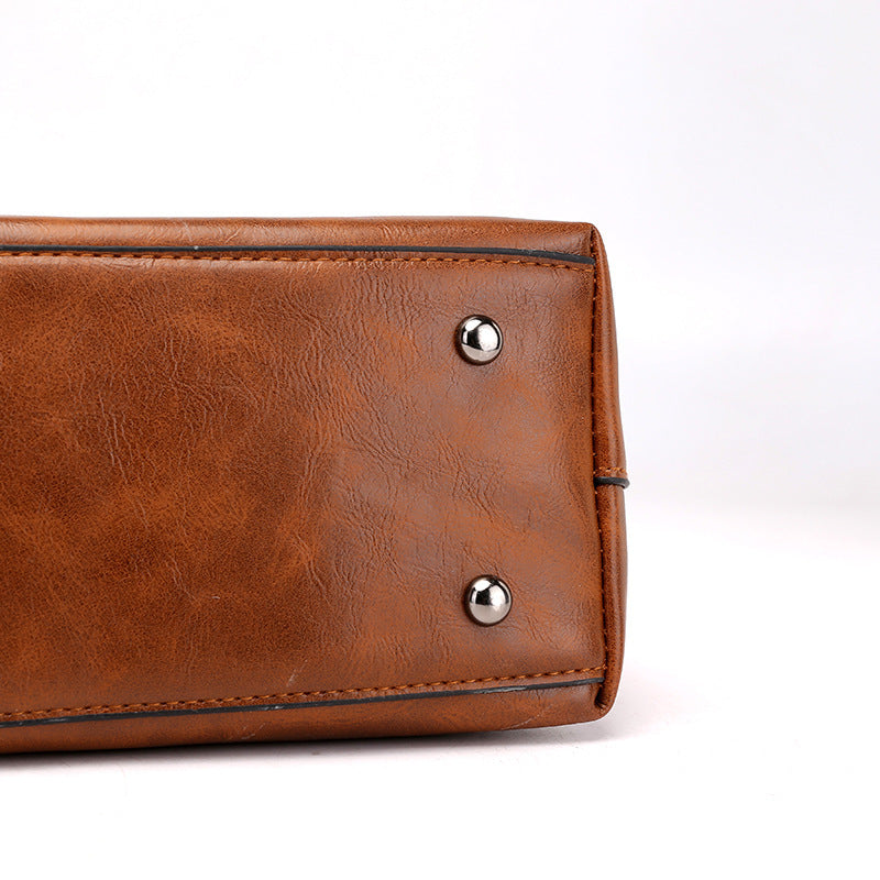 European and American fashion shoulder bag for women large capacity retro women's tote bag simple diagonal cross bag